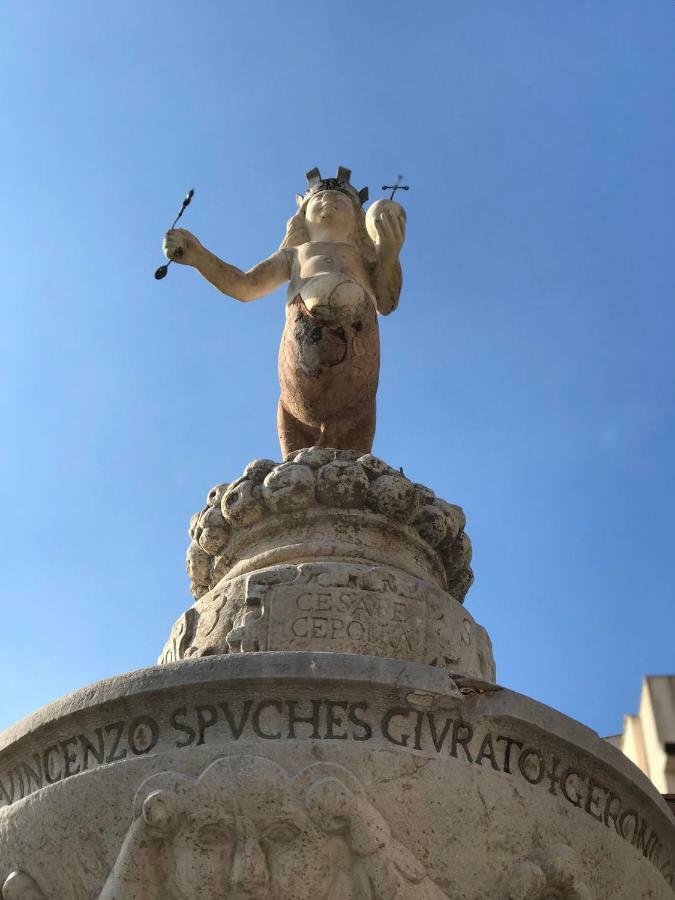 Corso Umberto Piazza Duomo Taormina Exterior photo
